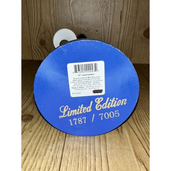 Limited Edition Nutcracker Collection 14” 2010 Hawaiian Aloha #1787 / 7005 - Picture 6 of 6